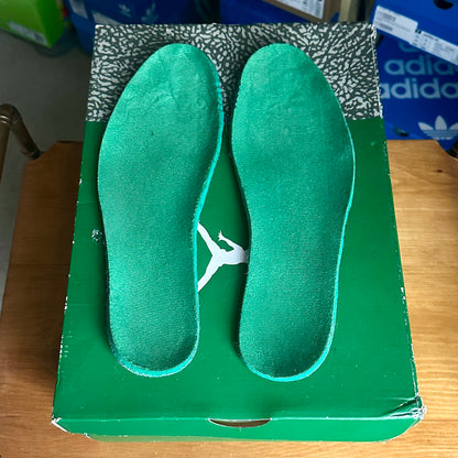 Preloved Air Jordan 3 - Pine Green (UK 8.5)