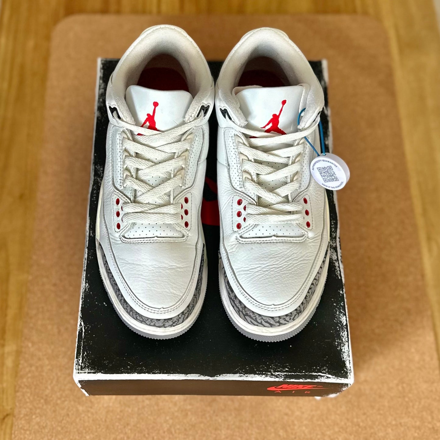 Preloved - Air Jordan 3 Retro - White Cement Reimagined (UK 7)