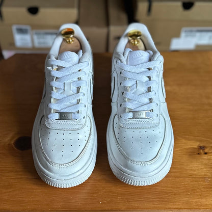 Preloved - Nike Air Force 1 - White (UK 5 GS)