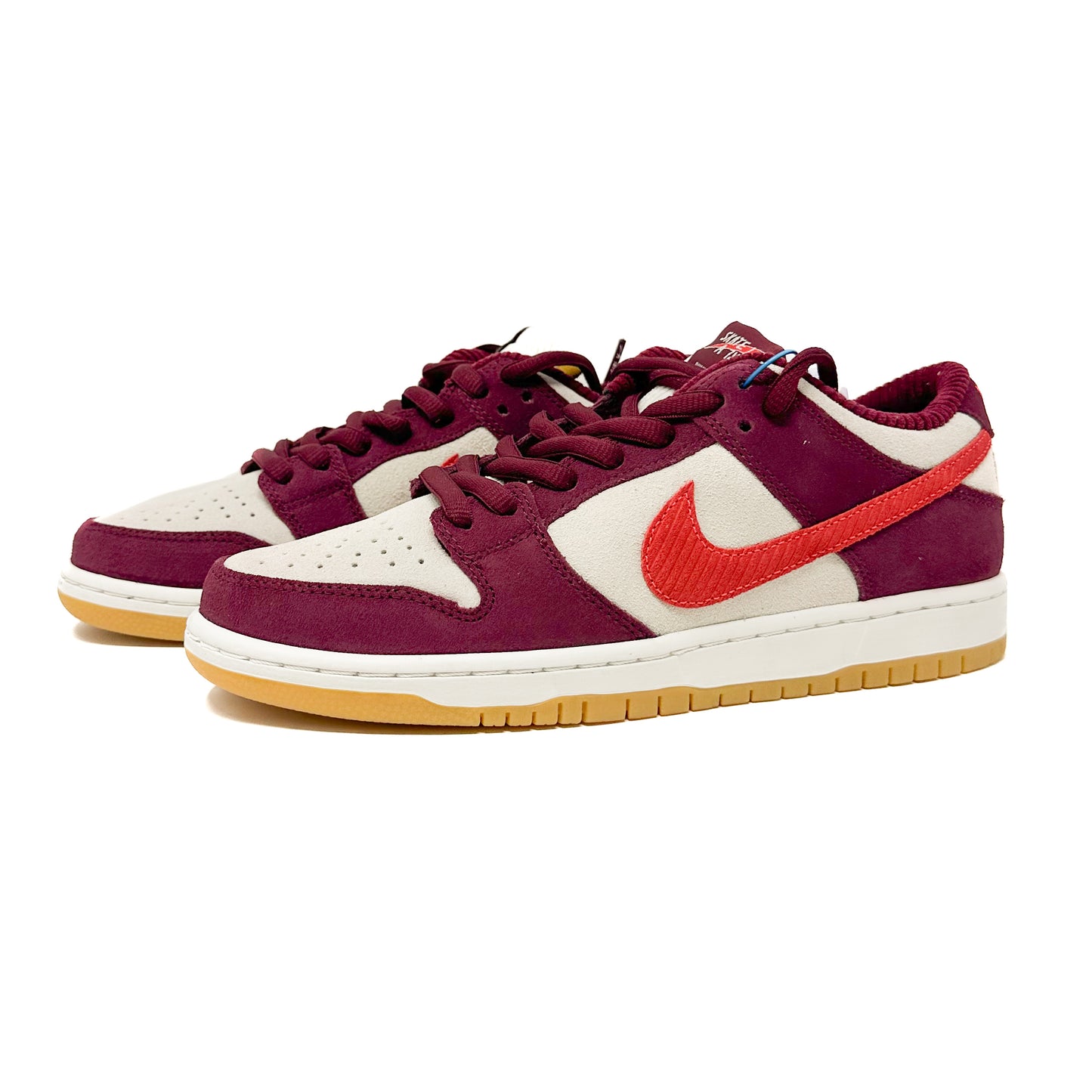 Nike Dunk SB Low Pro - Skate Like A Girl