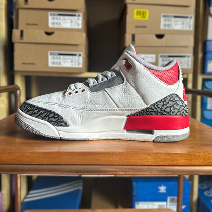 Preloved Air Jordan 3 - Fire Red 2022 (UK 7.5) - No Box