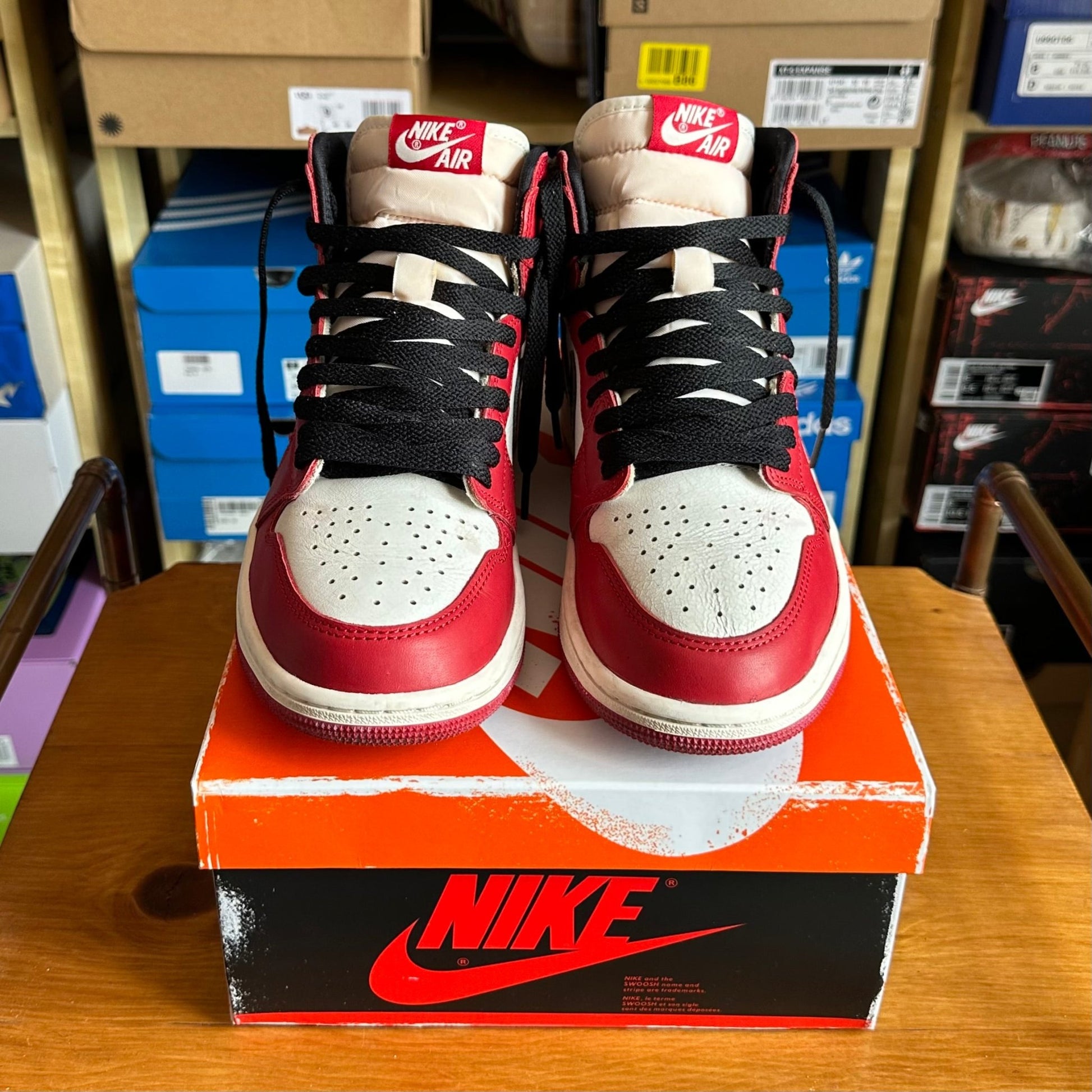 Preloved Air Jordan 1 Retro High OG - Lost and Found (UK 6.5) - Cherry Picked Kicks