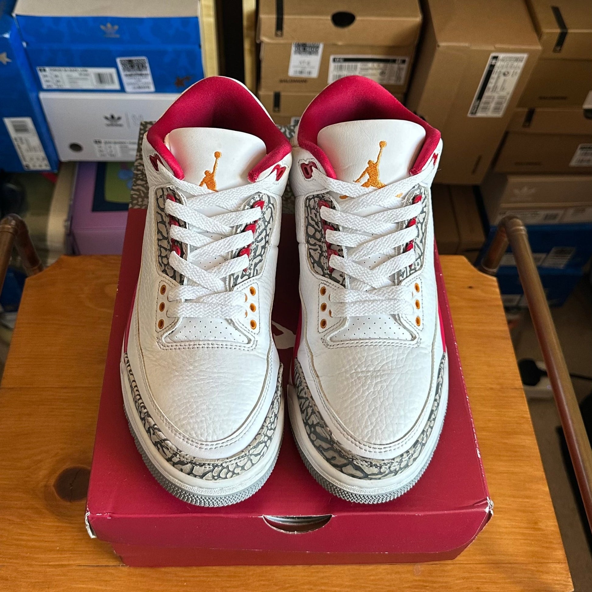 Preloved - Air Jordan 3 - Cardinal Red 2022 (UK 6.5) - Cherry Picked Kicks